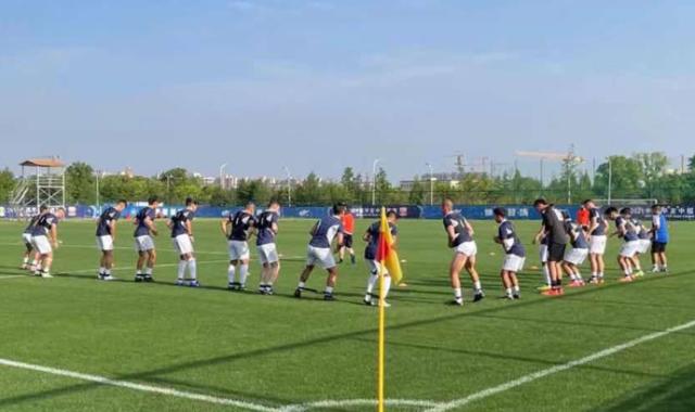 九游体育app下在-多名主力缺阵青年军出征 关岛队:希望能少些暴击